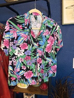 wild fable Black Floral Button-Down Shirt with Pink & Blue Blooms